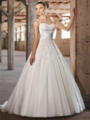 Свадьба - Straps Sweetheart Lace Appliques Criss-cross Bodice A-line Princess Wedding Dresses