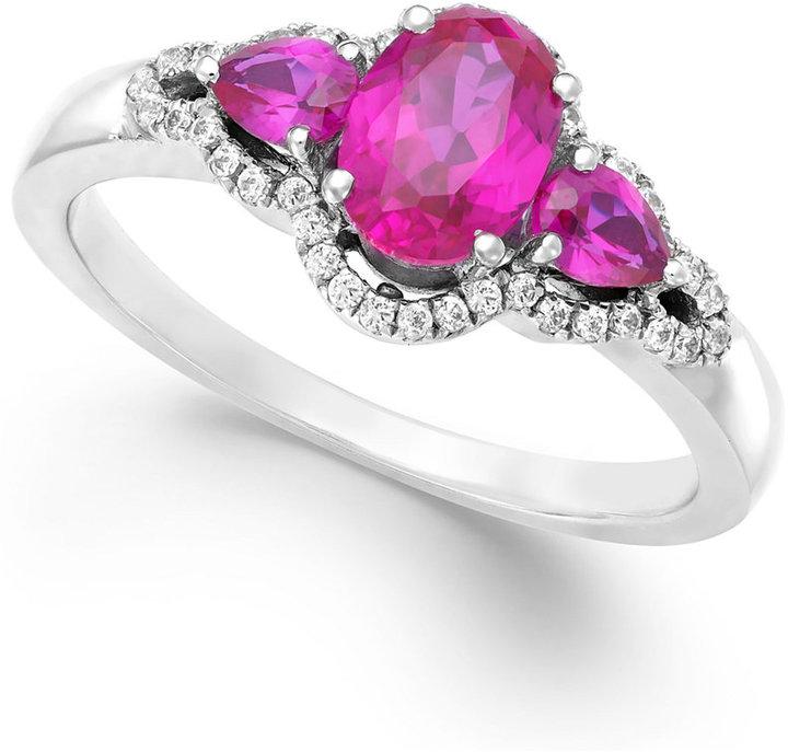 زفاف - Ruby (1-3/8 ct. t.w.) and Diamond (1/8 ct. t.w.) Three-Stone Ring in 14k White Gold