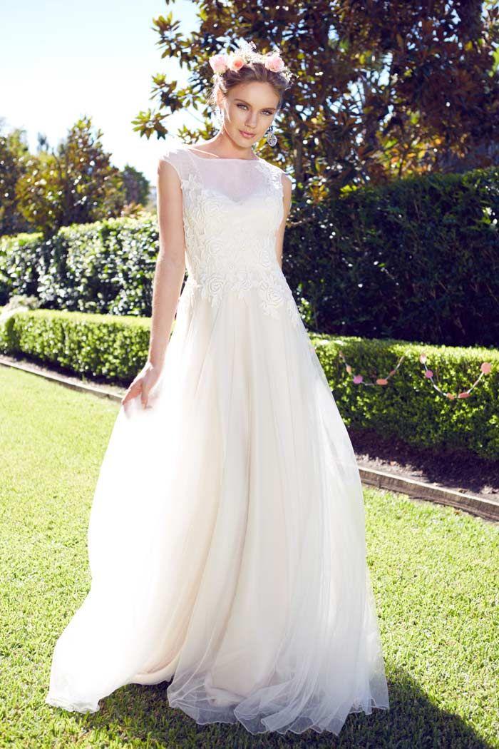 Mariage - Garden Wedding Dresses For The Bride And Her Girls