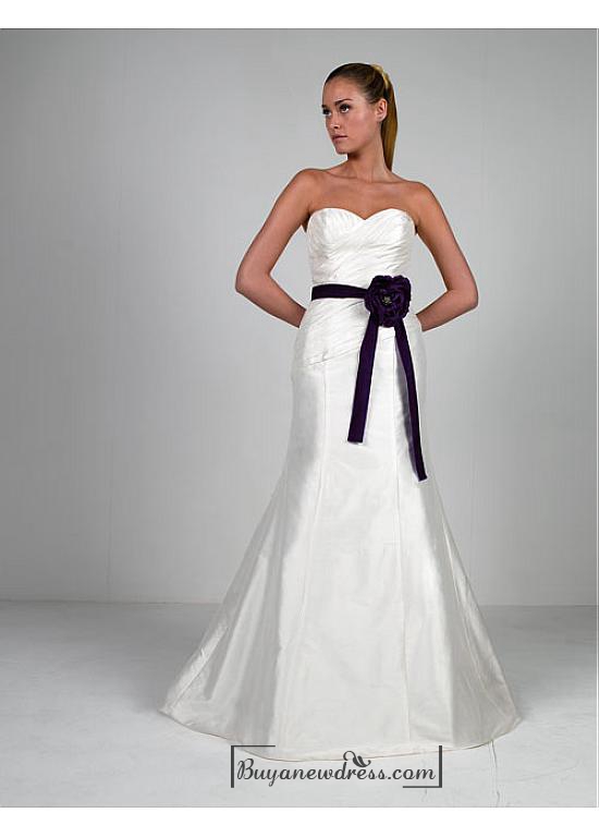 Mariage - Beautiful Elegant Taffeta & Satin Sweetheart Wedding Dress In Great Handwork