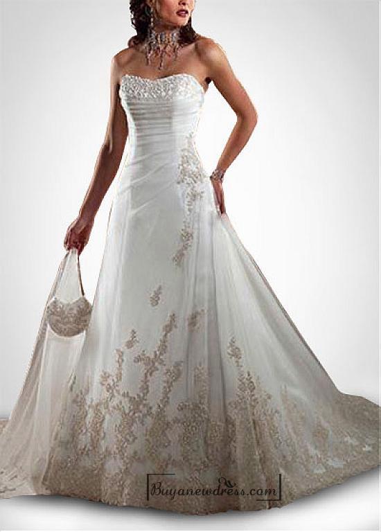 Hochzeit - Beautiful Elegant Tulle A-line Sweetheart Wedding Dress In Great Handwork