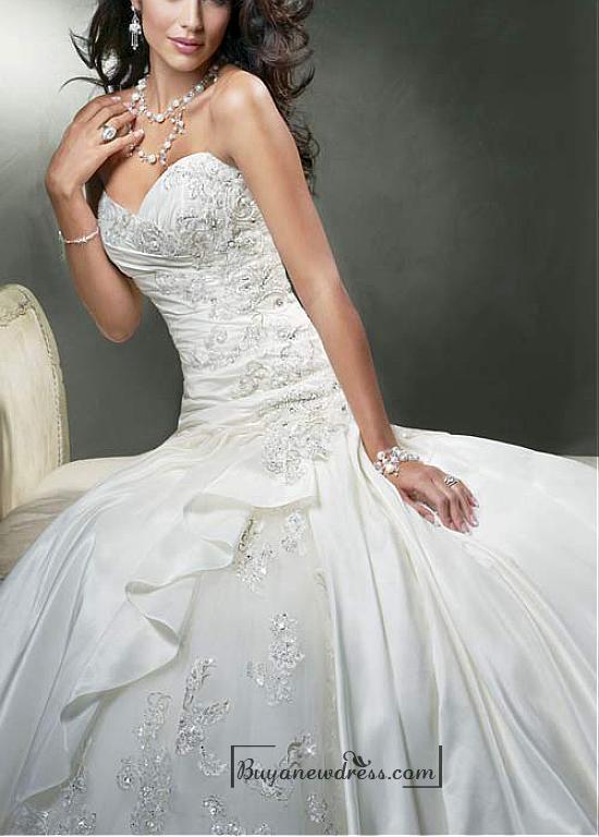 Mariage - Beautiful Exquisite Elegant Thick Taffeta A-line Wedding Dress In Great Handwork