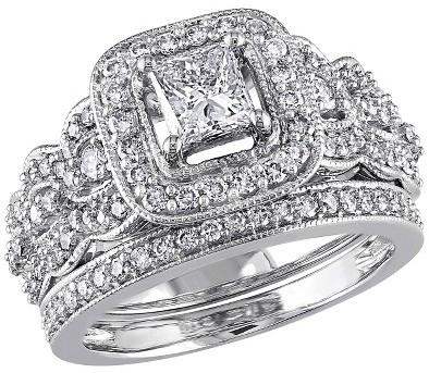 Hochzeit - 1 1/4 CT. T.W. Princess Cut and Round Diamond Bridal Ring Set in 14K White Gold (GH I1-I2)