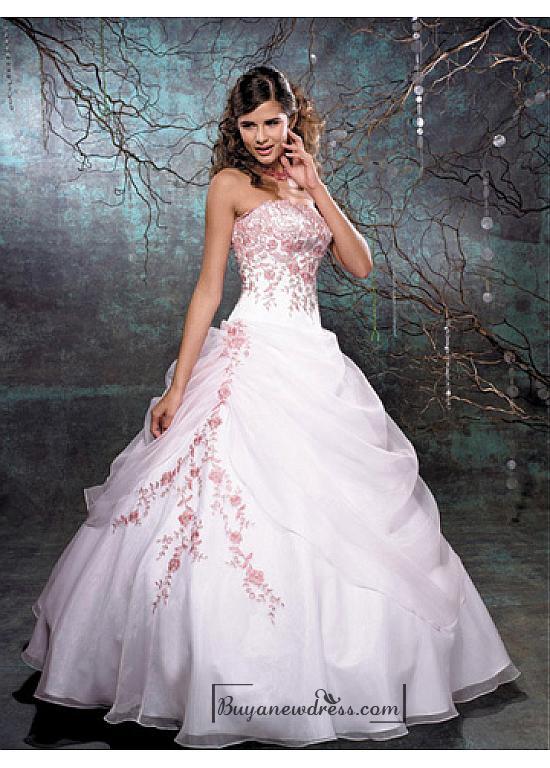Wedding - Beautiful Elegant Organza Ball Gown Strapless Wedding Dress In Great Handwork