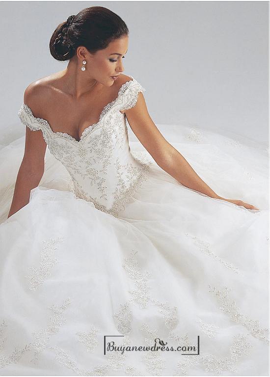 Mariage - Beautiful Satin Off-the-Shoulder Wedding Dress