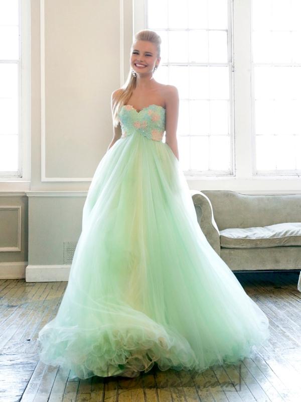 Hochzeit - Strapless Sweetheart Embellishment Bodice Long Prom Dresses