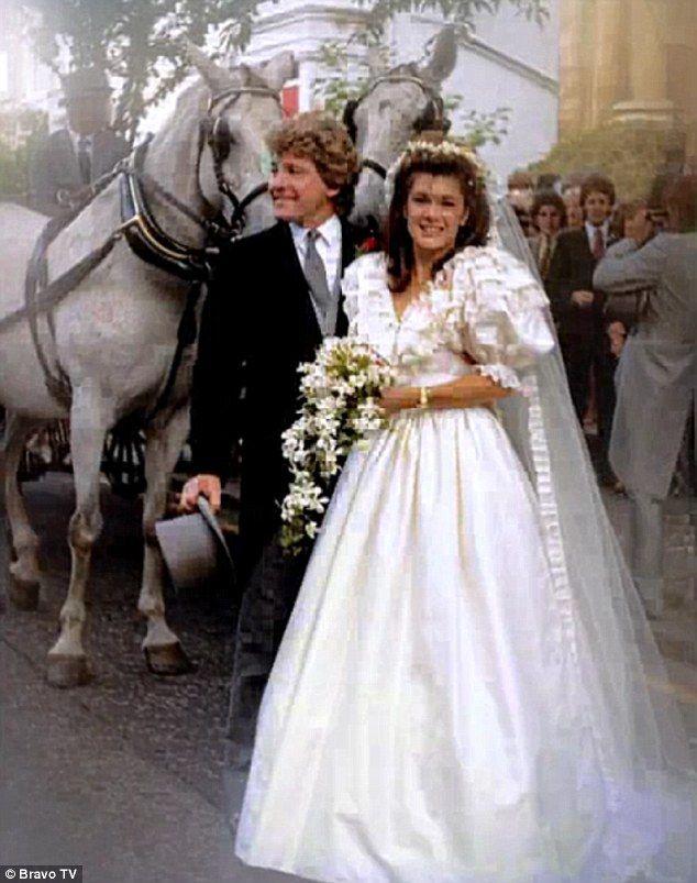 Hochzeit - Is That You, Lisa Vanderpump? Glamorous Real Housewife Reveals Photos Of Her 1982 Wedding (and THAT Frilly Puff-sleeve Gown)