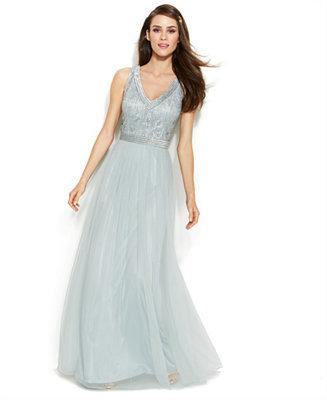 زفاف - Joanna Chen Petite Embellished V-Neck Gown
