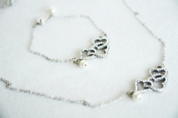 زفاف - #hearts #intertwined #jewelry #bridesmaids #bracelet #necklace #artdeco #rhinestone #pearly #wedding #bridal #gift