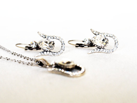 Свадьба - #tulip #jewelry #artdeco #clear #crystal #swarovski #rhinestone #necklace #earrings #wedding #bridal #bridesmaids #gift