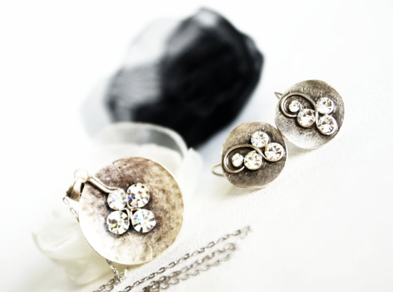 زفاف - #wedding #bridal #bridesmaids #sparkle #artdeco #jewelry #clearcrystal #swarovski #rhinestone #necklace #earrings #gift #chic