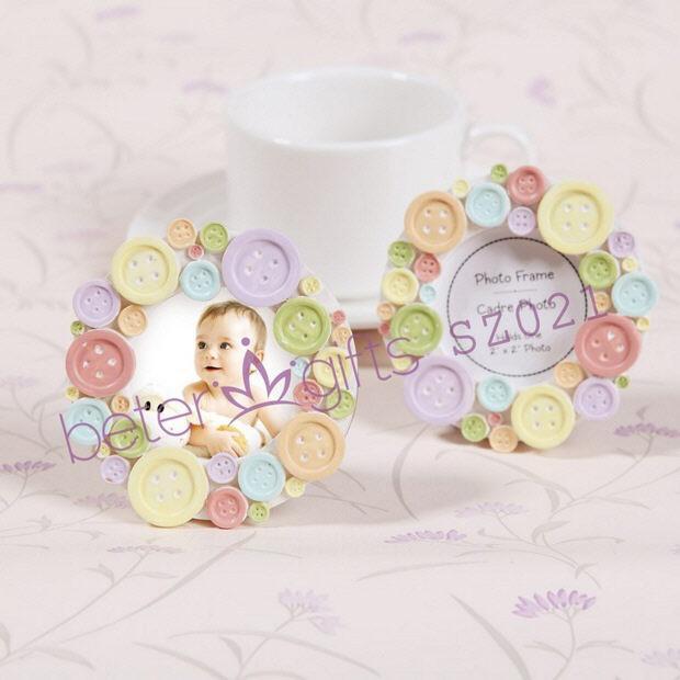 Свадьба - "Cute as a Button" Round Photo Frame