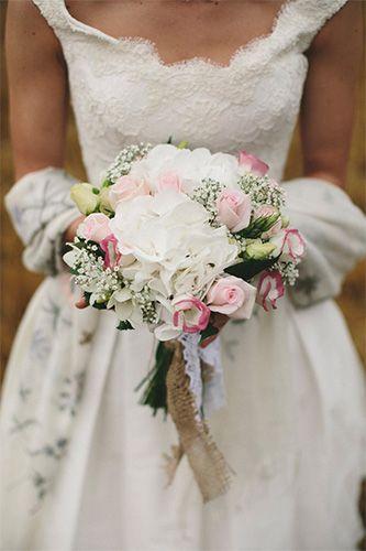 Hochzeit - This Charming, Countryside Wedding Is Bursting With DIY Details
