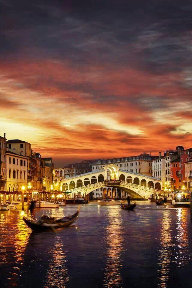 Свадьба - Top Five Reasons To Visit Venice