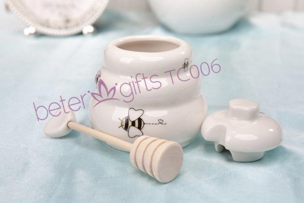 Hochzeit - "Meant to Bee" Ceramic Honey Pot with Wooden Dipper