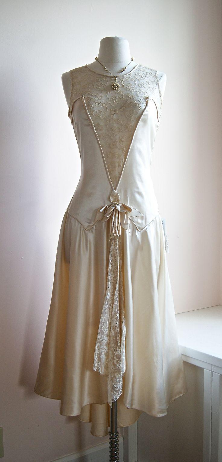 Wedding - RESERVED//1920s Wedding Dress // Vintage 20s Lace Flapper Wedding Dress