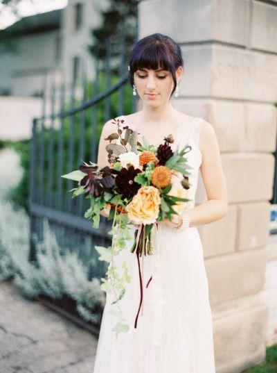 Hochzeit - Botticelli-Inspired Bridal Shoot