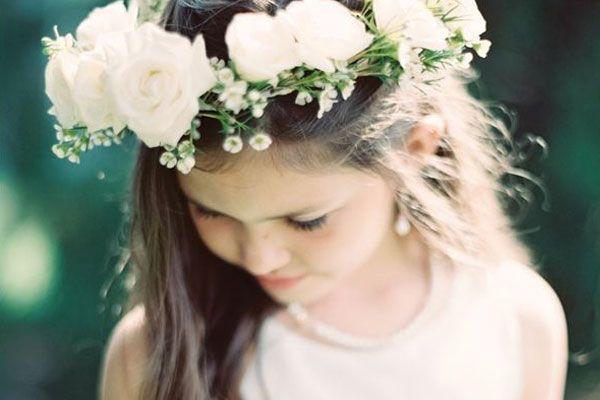 Свадьба - Wedding Traditions Explained: The Flower Girl