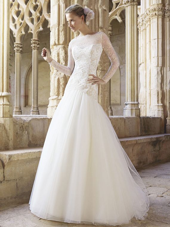 Свадьба - Editor's Pick: Raimon Bundo Wedding Dresses