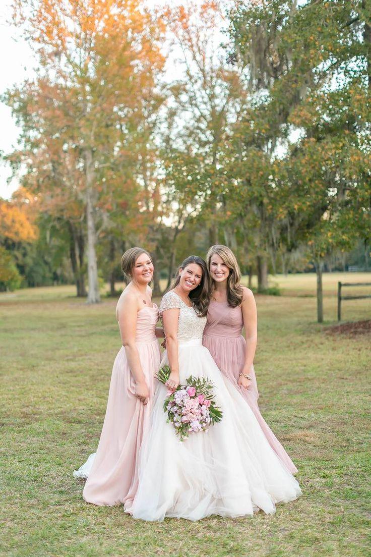 Hochzeit - Pink And Gold Southern Plantation Inspired Shoot
