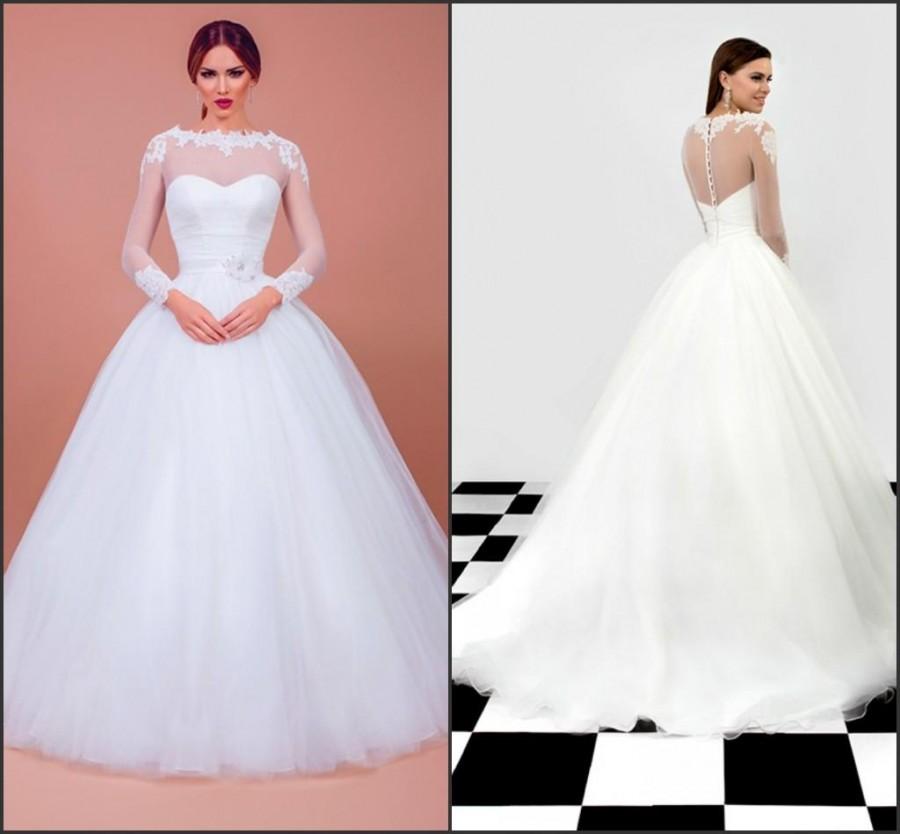 Hochzeit - Wholesale A-Line Wedding Dresses - Buy 2015 Newest Bien Savvy Vintage Wedding Dresses With Sleeves Illusion Sash Bridal Dress Covered Button Tulle A-Line Ball Gowns Sheer Neck, $115.3 