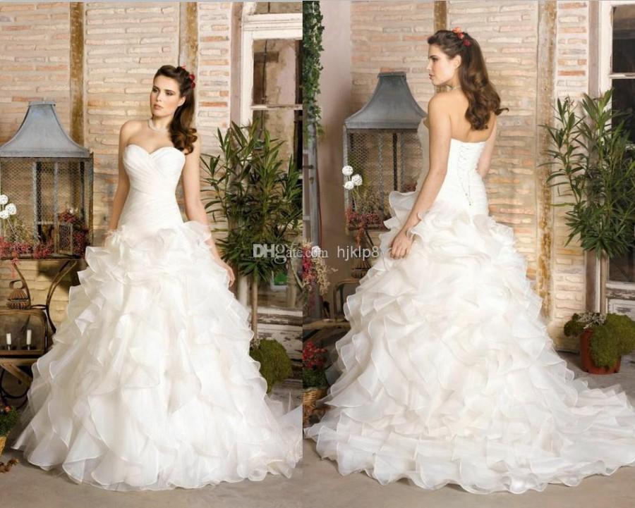 زفاف - 2014 New Strapless Sweetheart A-line Plus Size Sexy Lace Up Wedding Dresses Ruffles Organza Handmade Flower Chapel Train Bridal Gowns 2013, $120.16 