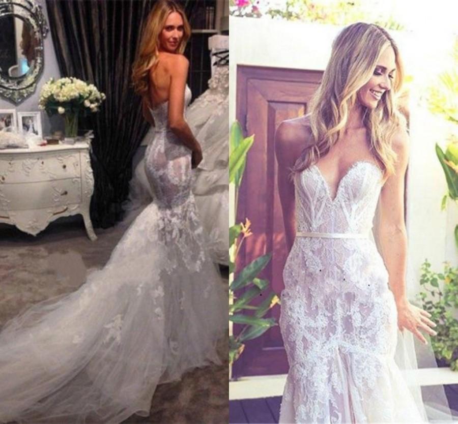 Hochzeit - 2015 New Mermaid Wedding Dresses With Lace Applique Tulle Sheath Sleeveless Sweetheart Vestido De Novia Train Bridal Gown Dress Custom Made Online with $118.53/Piece on Hjklp88's Store 