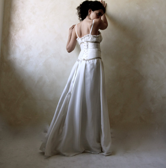 Hochzeit - Medieval wedding dress, bridal gown, silk wedding dress, plus size medieval gown, custom wedding dress, corset wedding dress, LARP