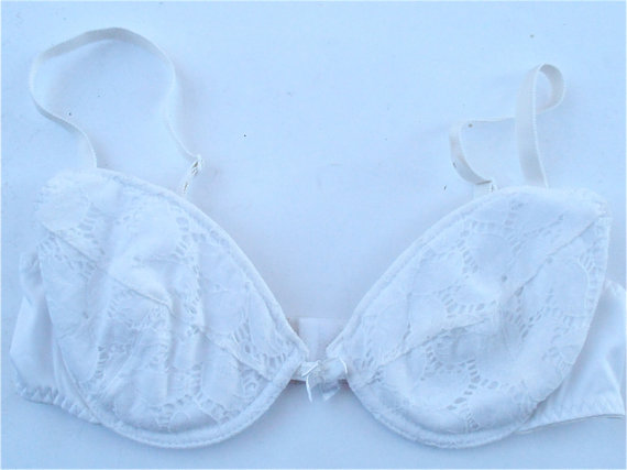 زفاف - Vintage White Eyelet Bra Size 34B Underwire Brassiere Padded Undergarment Underwear Foundation Lingerie Intimate Villacollezione