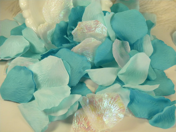 زفاف - 500 Rose Artificial Petals - Beach Wedding Ceremony Petals - Flower Girl Basket Petals - Blue Tones - Table Scatter