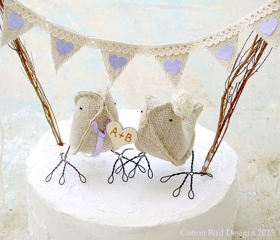 Mariage - Birds and Banner Burlap Wedding Cake Topper Rustic Woodland Country Farm Outdoor Wedding