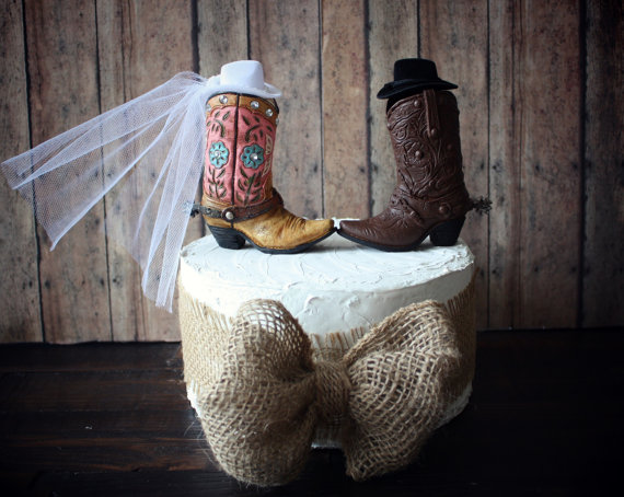 Mariage - Cowboy boots wedding cake topper-Rustic wedding-Western wedding cake topper-Boots cake topper-country western topper