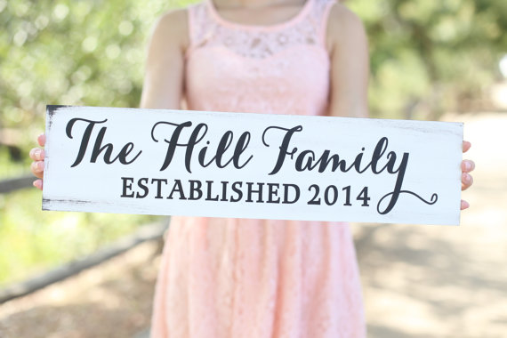 زفاف - Personalized Flower Girl Ring Bearer Wedding Family Sign (Item Number MHD20007)
