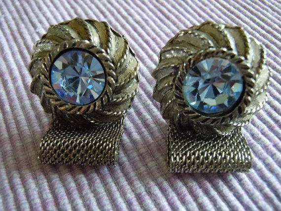 Hochzeit - REDUCED Vintage Men's Cuff Links WEDDING Jewelry Sky Blue Glass Rhinestone Mesh Band Cuff LINKS Free Shipping