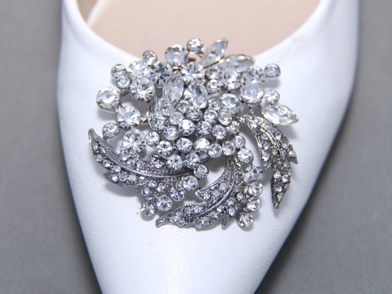 Hochzeit - A Pair Of Leaf Crystal Shoe Clips,Rhinestone Shoe Clips,Wedding Bridal Shoe Clips,Flower,Floral,Shoes Decoration,Bridesmaids Gift Shoe Clips