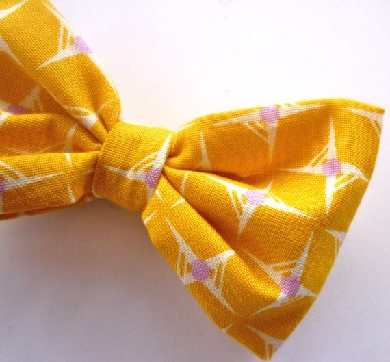 زفاف - Boy's Yellow Hop Dot Bow tie - clip on