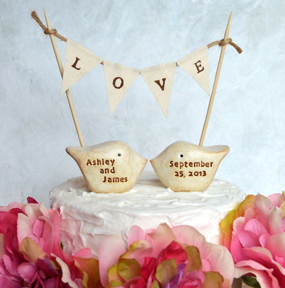 Hochzeit - Wedding cake topper and L O V E banner...package deal ... PERSONALIZED  love birds and fabric banner included