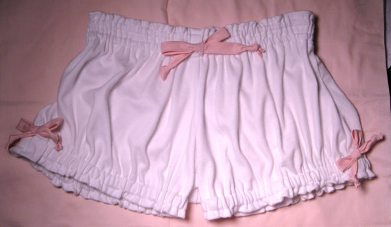 Hochzeit - Size Small Womens Cotton Knit Tee Shirt Fabric Bloomers