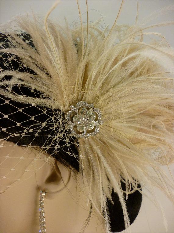 Свадьба - Bridal Fascinator, Feather Wedding Head Piece, Feather Fascinator, Bridal Hair Accessories, Bridal Veil Set, Gatsby Wedding, Great Gatsby