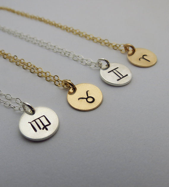 Mariage - Gold or Silver Zodiac Necklace, Zodiac Signs Necklace,Personalized Zodiac Necklace, Bridesmaids Necklaces, Personalized Gift, Jewelry Gift