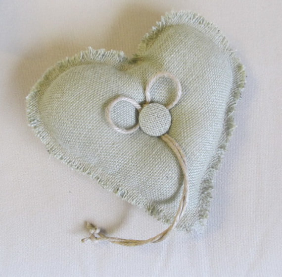 زفاف - SAGE Simple Heart ring bearer pillow