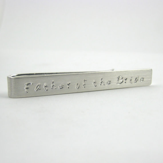 Свадьба - Sterling Silver Tie Bar, Father of the Bride Tie Clip, Personalised Wedding Accessory, Grooms Gift, Groomsmen, Fathers Day & Birthday Gift
