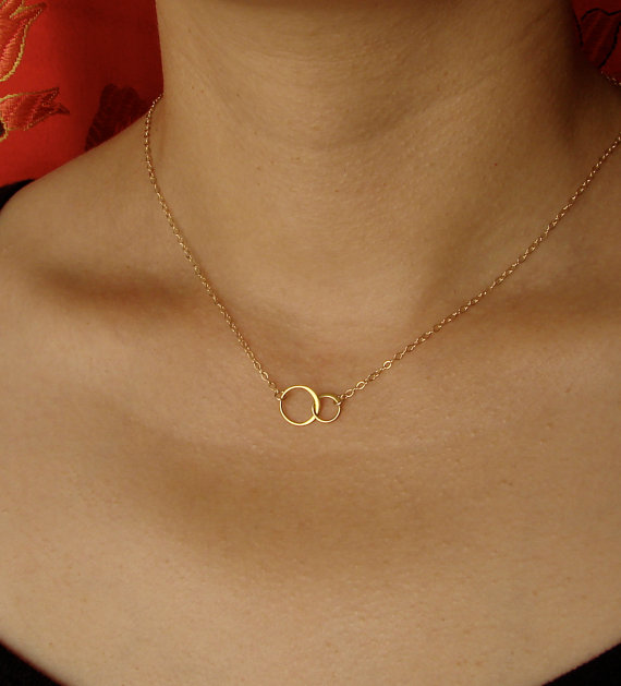 Свадьба - Circle Necklace. Gold Circle Necklace. Interlocking Circle Necklace, Double Circle Necklace, Two Circle Necklace, Bridal Jewelry, Wedding