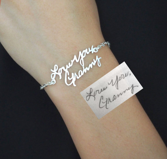 Hochzeit - SALE Signature Bracelet in Sterling Silver/Personalized Signature Bracelet/Handwriting/Keepsake Bracelet/Bridesmaid Gift/Christmas Gift