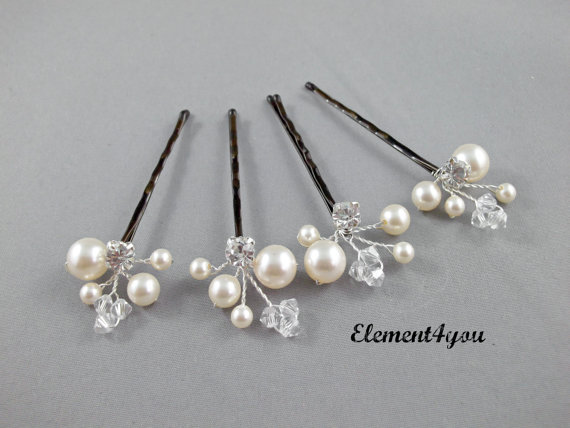 Hochzeit - Ivory Pearl Clip, Bridal Hair Pins, Wedding Hair Accessories, Swarovski Pearl Wedding Hair Pins, Set of 4, Floral Vine, White hair clips.