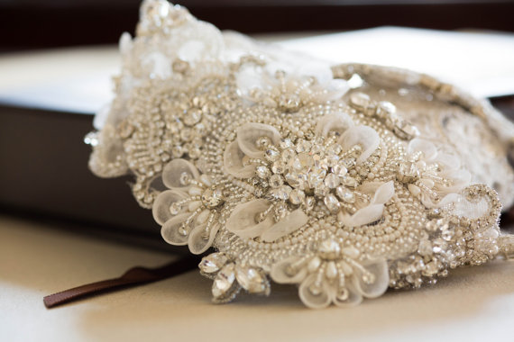 زفاف - Soft ivory and offwhite wedding dress belt -  Style  R04