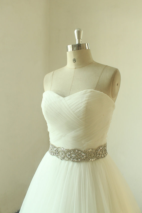 زفاف - Romantic Ivory A line wedding dress with beading sash