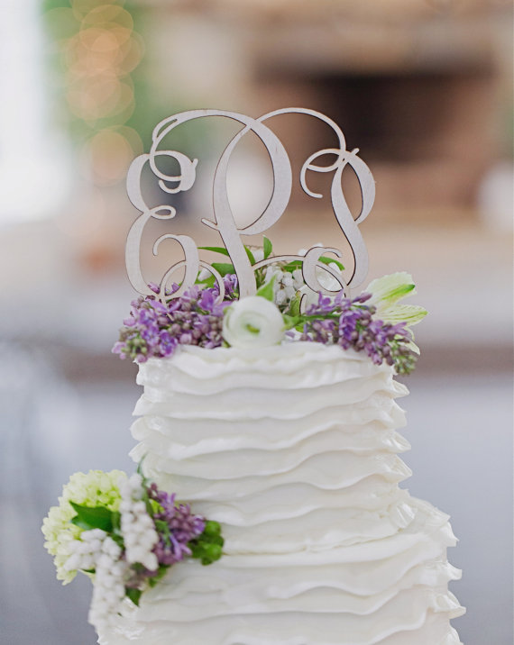 زفاف - Monogram Wedding Cake Topper--PAINTED--5" Wood Script with Spikes