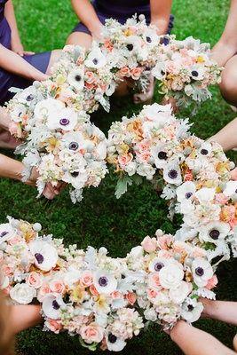 زفاف - Last Name Initial Made With Bridesmaid Bouquets