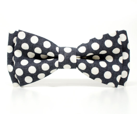 زفاف - White polka dot on Gray Bow Tie for Boys, Toddlers, Baby - Pre-tied bowtie - ring bearer, wedding day, photo prop, church